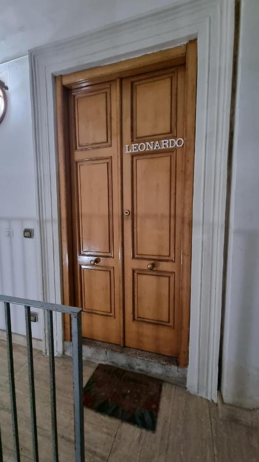 Leonardo Home Caserta Eksteriør bilde